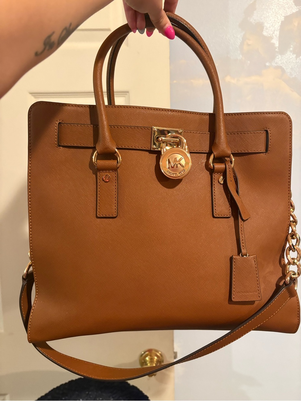 Michael Kors Hamilton Large Brown Satchel w/ Gold Lock & Long Strap-Like New